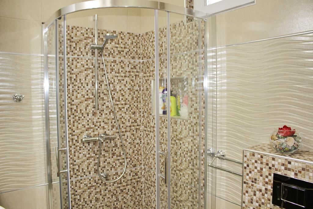 Kristi Lux Apartment Center Free Parking Fast Wifi Belgrado Buitenkant foto